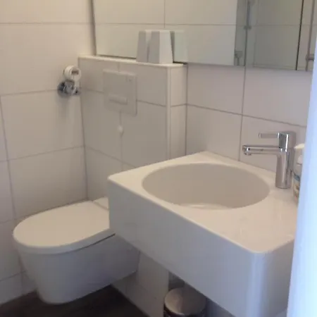 Haus Brandenburg 44 アパート *